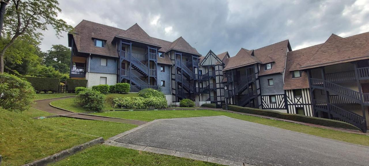 Appartement Domaine des Yearlings DEAUVILLE Exterior foto